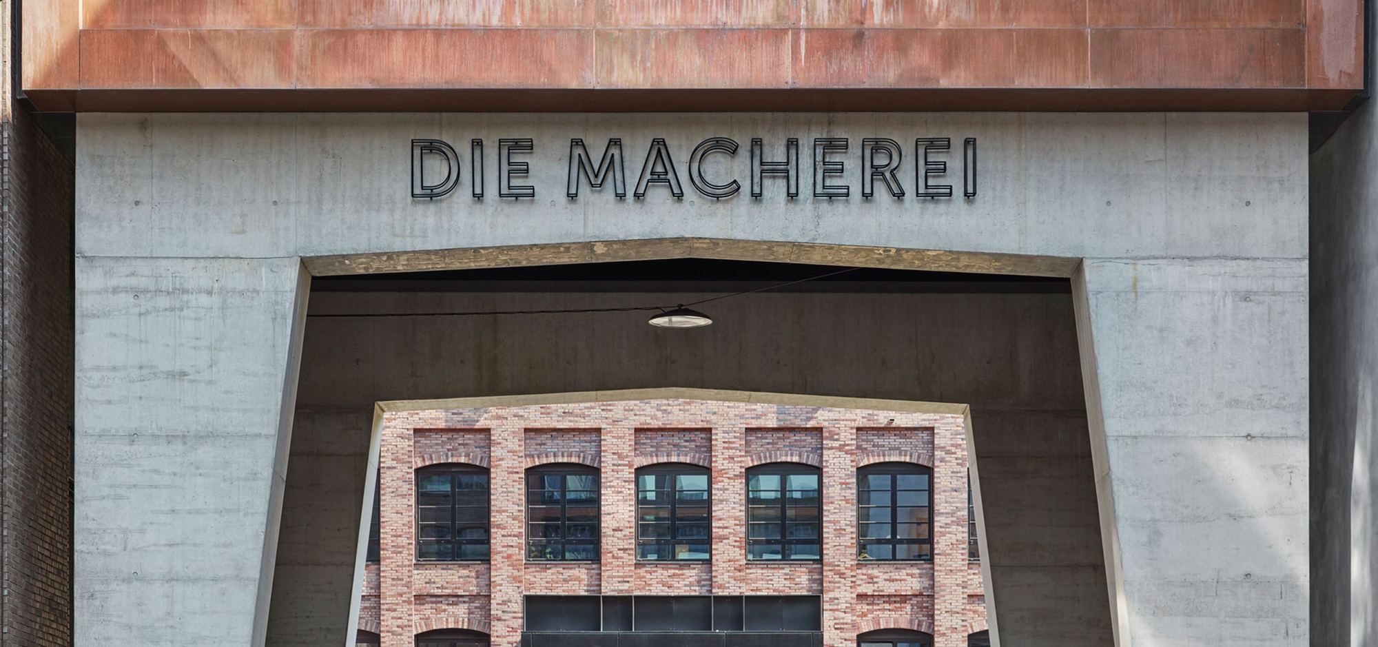 Eingangsportal Die Macherei München